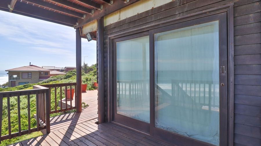 10 Bedroom Property for Sale in Dana Bay Western Cape